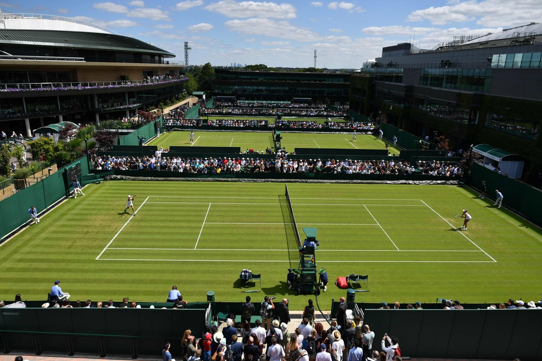 Sancionan con 900.000 euros al tenis británico por el veto a rusos