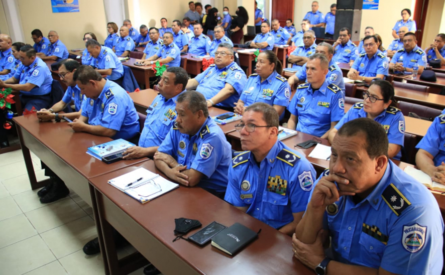 16 mil policías darán seguridad navideña en Nicaragua