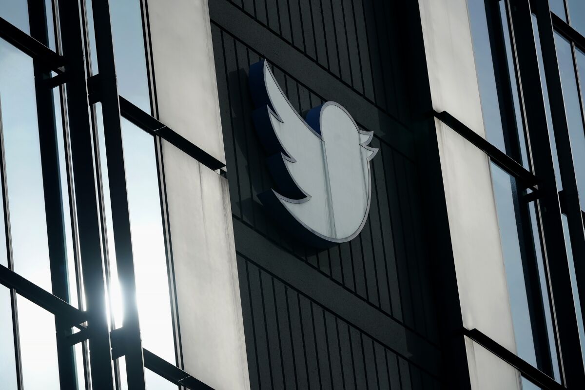 Twitter pone en venta gran parte de su mobiliario de la sede central