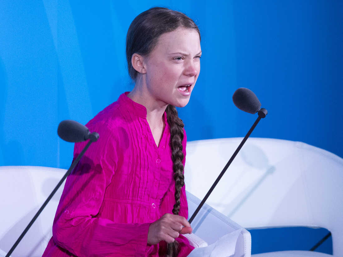 Le llueven críticas a Greta Thunberg tras borrar un tweet del 2018