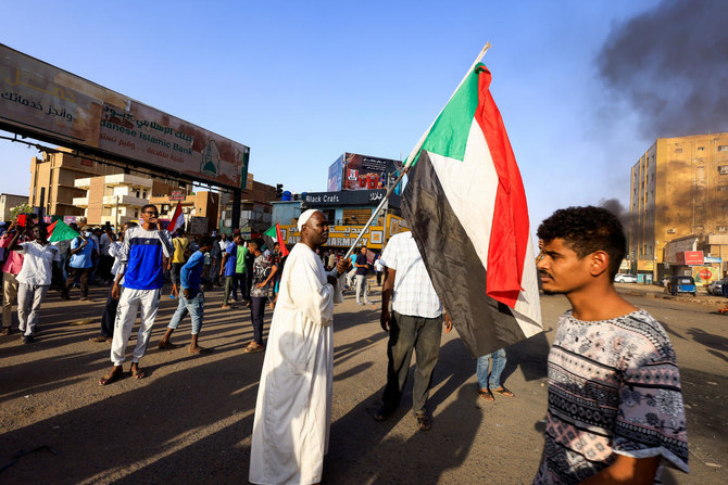 300 mil sudaneses huyen tras los enfrentamientos armados