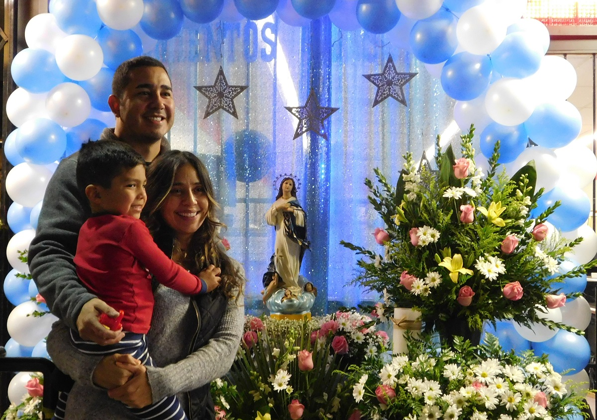 Nicaragüenses Celebran con Devoción a «La Purísima»
