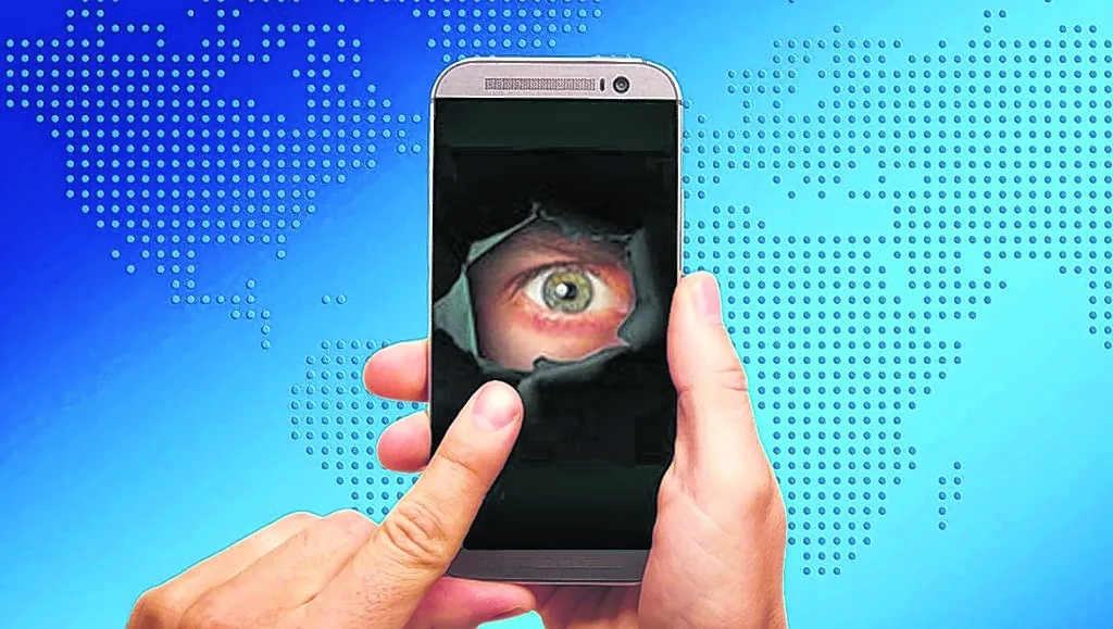 ¿Los teléfonos móviles realmente nos espían?