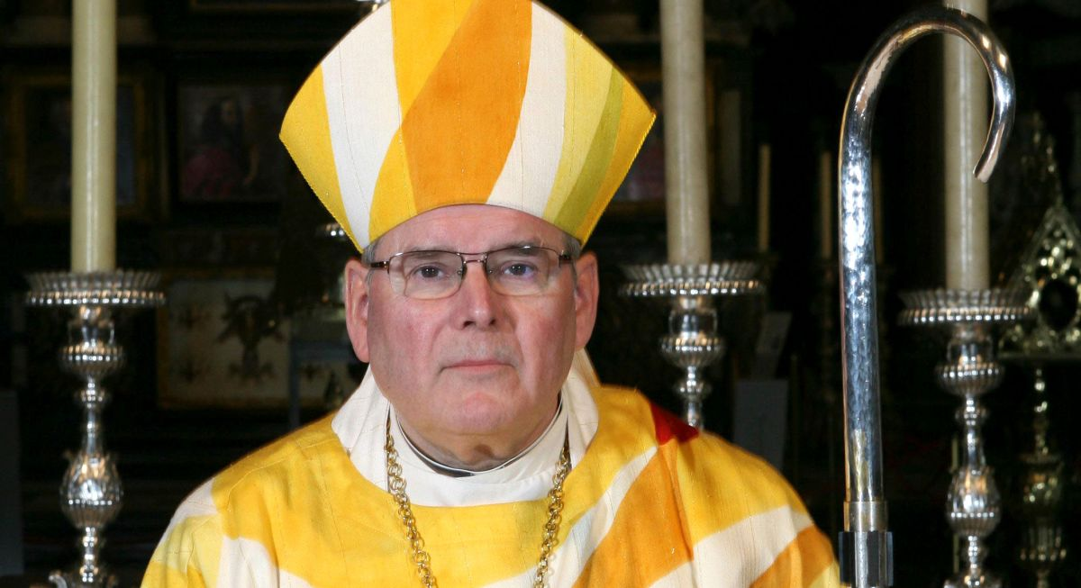 Decisión del Papa Francisco ante el Abuso Sexual Confesado por un Obispo