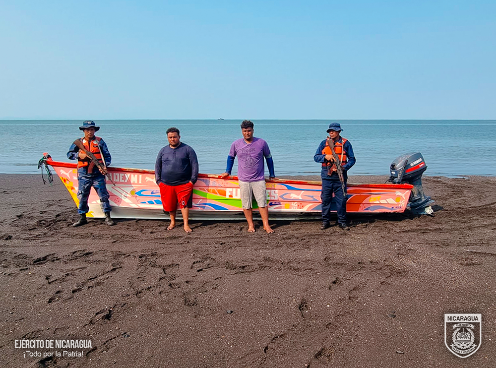 Retienen a hondureños por pesca ilegal en Chinandega